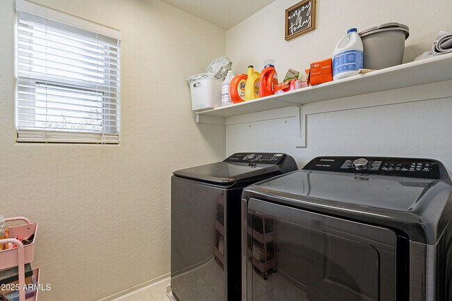 Building Photo - 17722 N 183rd Ave