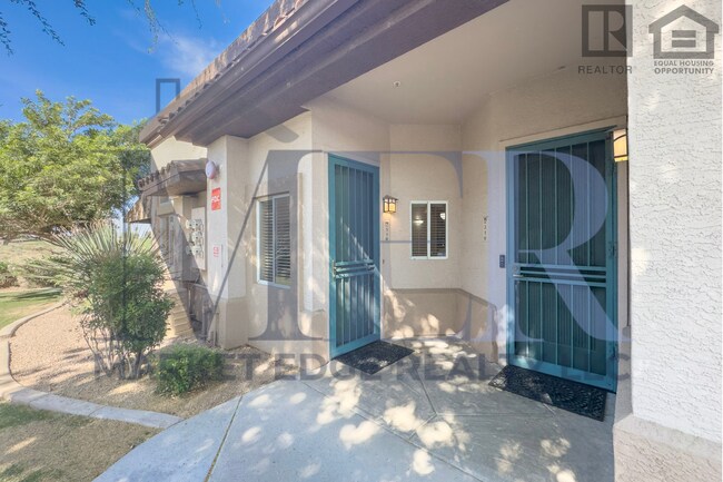 Building Photo - 2Bed/2Bath Furnished Condo in Superstition Springs -- Golf Course Views! -- 2 Car Garage!