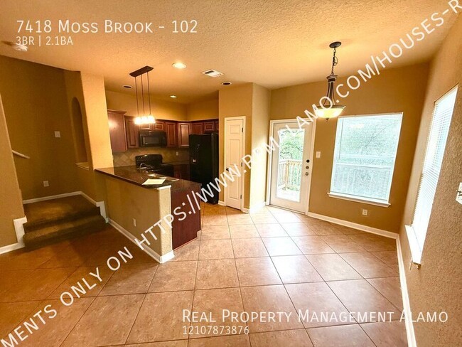 Building Photo - 7418 Moss Brook Dr