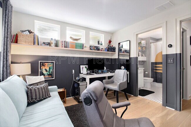 Building Photo - 395 Pratt Dr SE