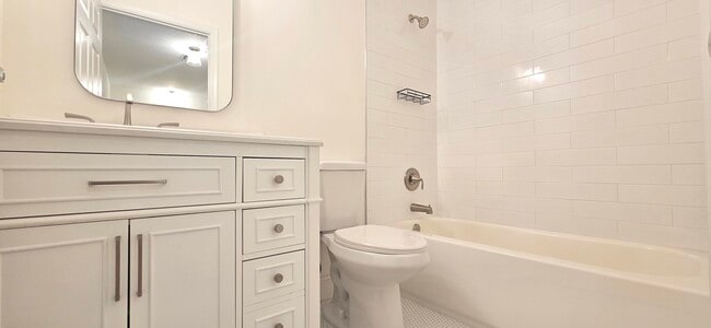 Building Photo - 13150 Green Finch Terrace