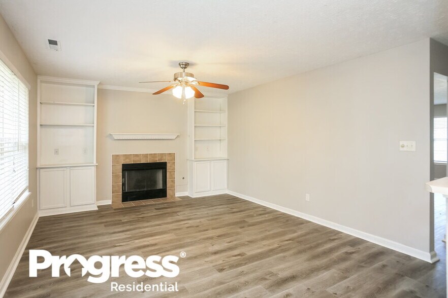 Building Photo - 626 Austrian Way
