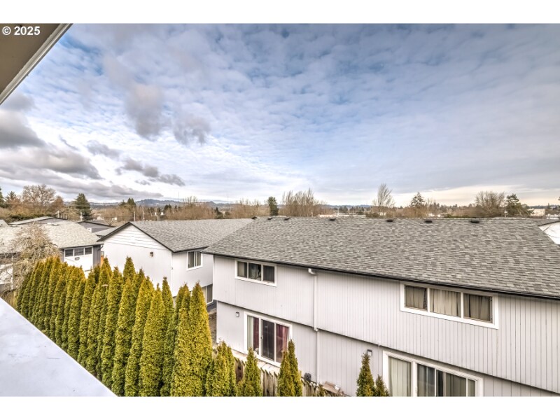 Building Photo - 6150 SW Alice Ln