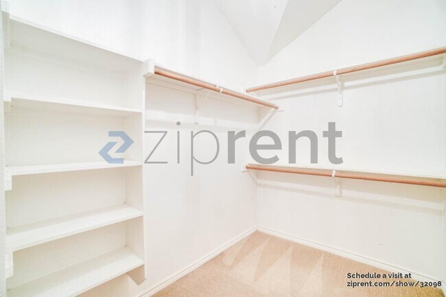 Building Photo - 1217 Charleston Ln