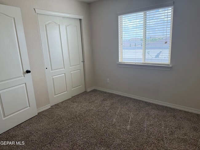 Building Photo - 13108 Red Cove