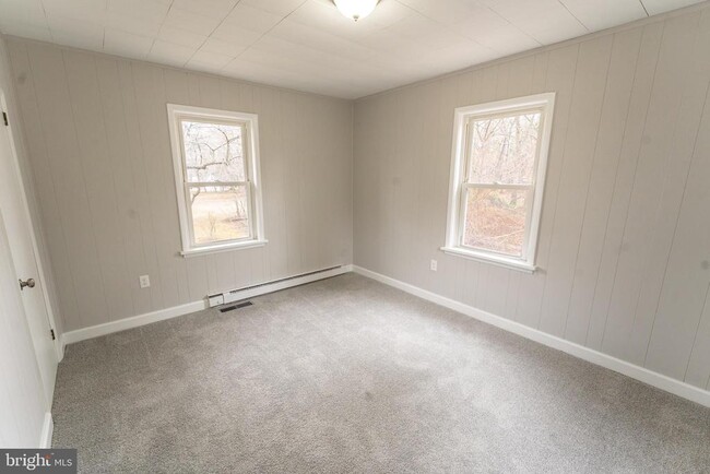 Building Photo - 8997 Concord Rd