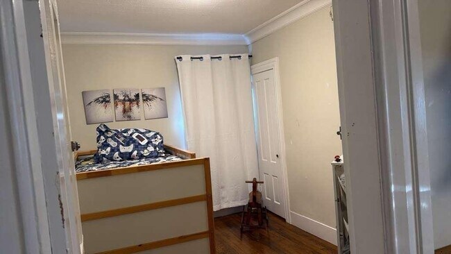 Building Photo - 88 Clark St