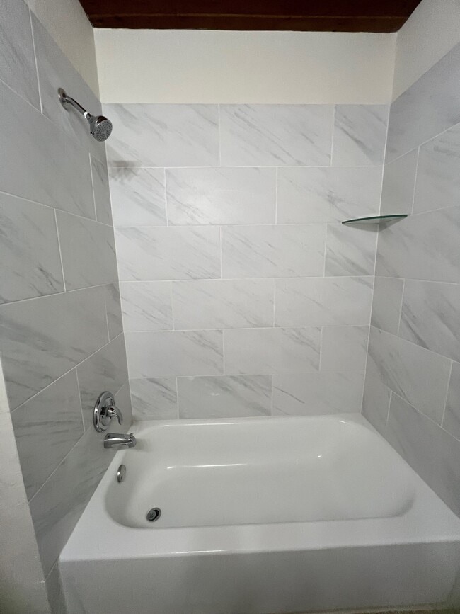 Building Photo - 4057 Woodfox St