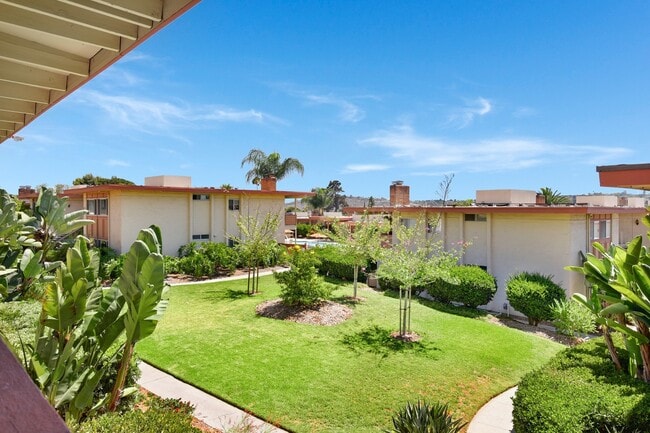 Building Photo - 2 bedroom 2 bath condo for rent in San Car...