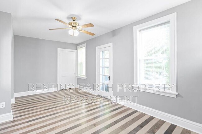 Building Photo - 3868 Meramec St