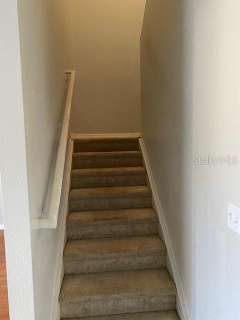 Building Photo - 10524 Laxton St