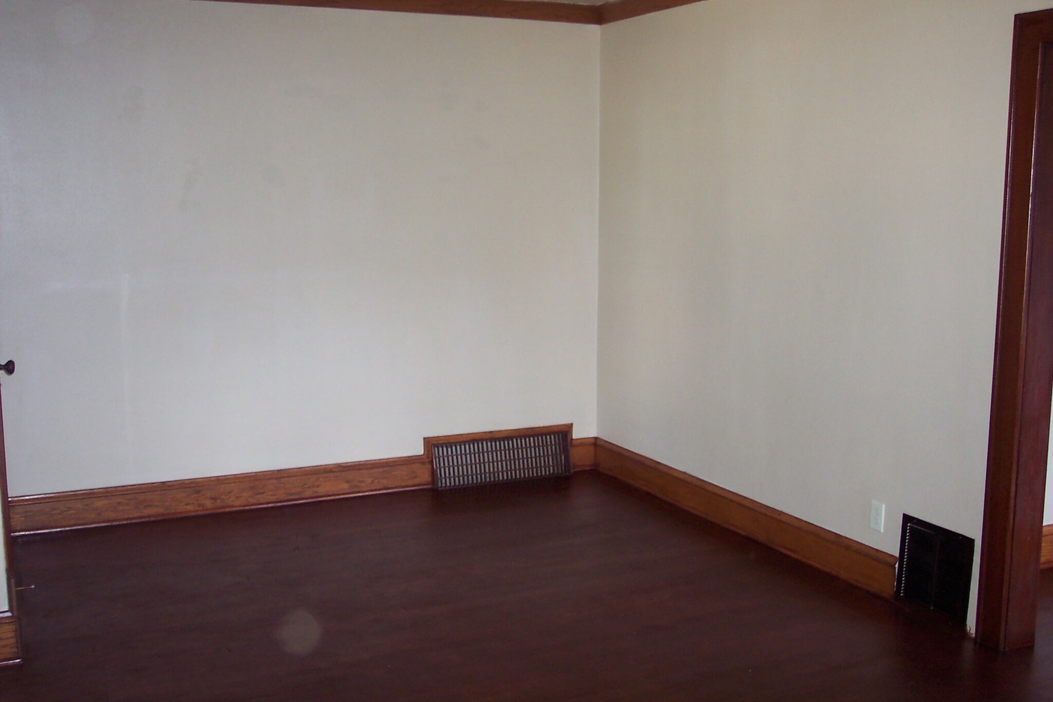 Building Photo - 3902 N Frederick Ave