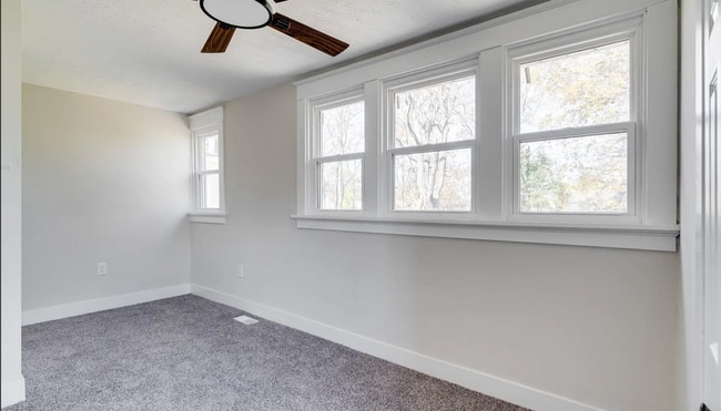 Building Photo - Stylish 3-Bed Home with Private Patio, Basement & Off-Street Parking in Cincinnati