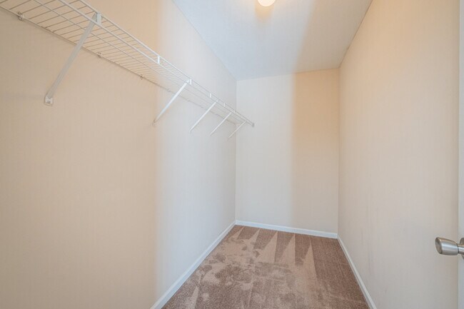 Building Photo - 38 Preston Ct