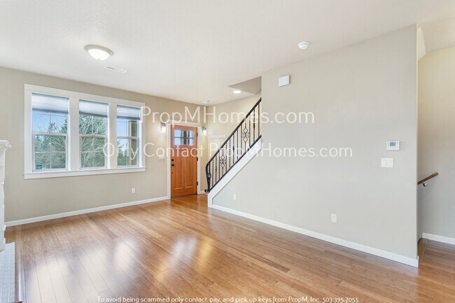 Building Photo - Charming Three Bedroom Home in Arbor Lodge!