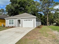 Building Photo - 6542 NW 109th Pl