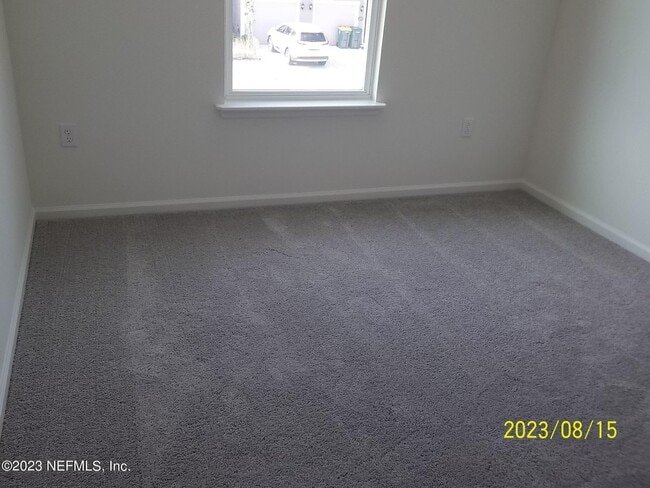 Building Photo - 6207 Ryegrass St