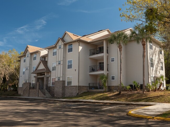 Building Photo - Stoneridge Apartments