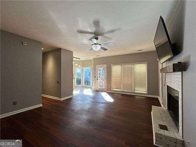 Building Photo - 1251 Green Oak Cir NW