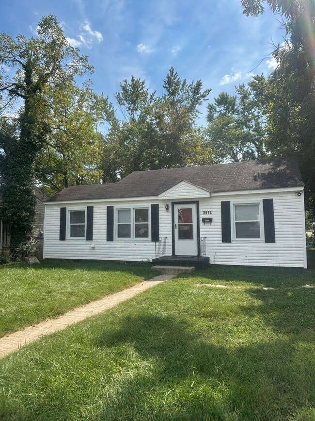 Building Photo - **IF YOU SIGN A 2 YEAR LEASE,  PAY RENT ON TIME EACH MONTH AND DONT DEFAULT ON YOUR LEASE. WE WIL...