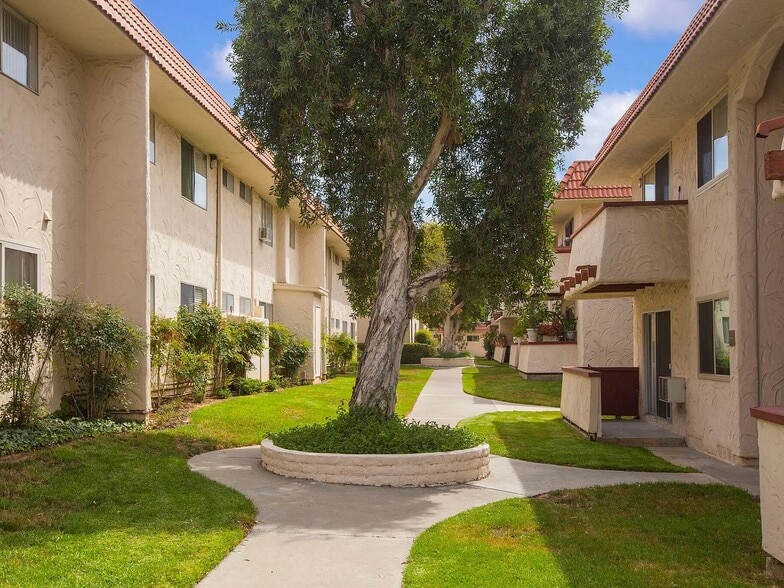 Building Photo - 8609 Lake Murray Blvd