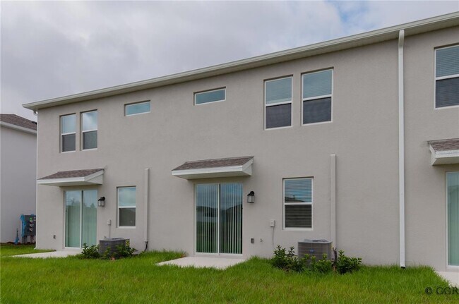 Building Photo - 3149 Laurent Lp