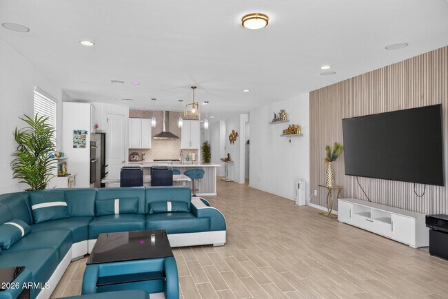 Building Photo - 9756 E Seismic Ave