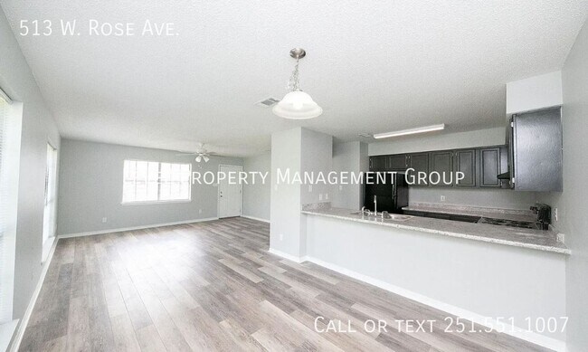 Building Photo - 513 W Rose Ave