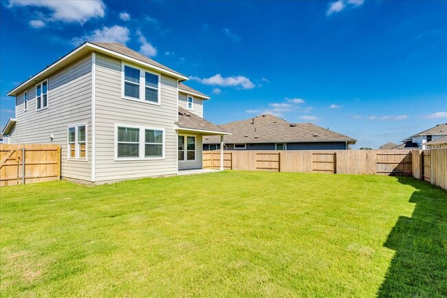 Building Photo - 116 White Dunes Dr