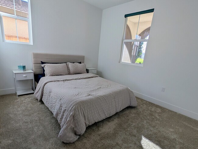 Building Photo - 2133 Verde Ranch Rd