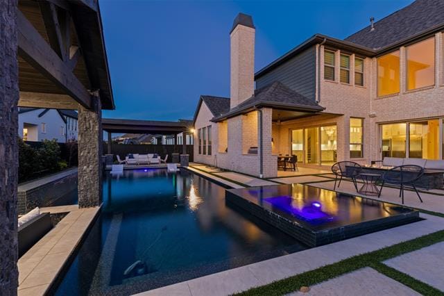 Building Photo - 3409 Bellcrest Wy