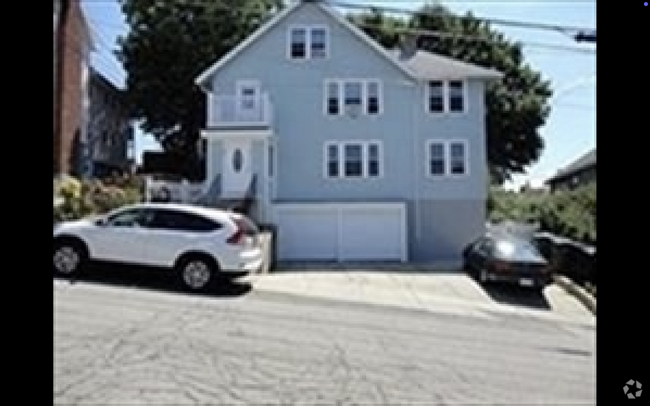 Building Photo - 100 Hillside Rd