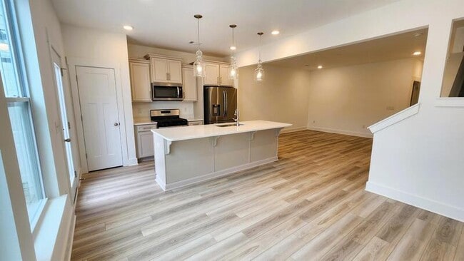 Building Photo - 132 Marston Ln