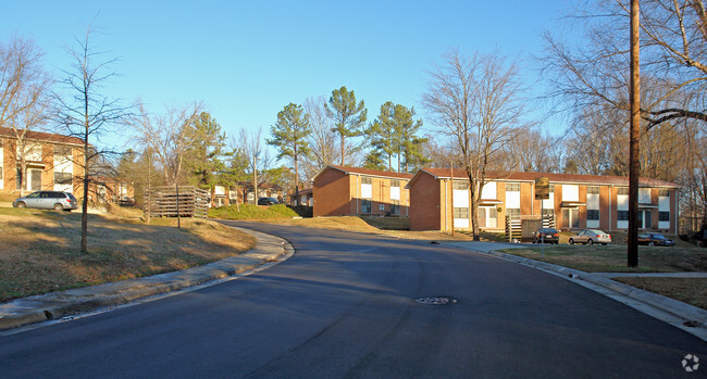 Building Photo - Damar Court