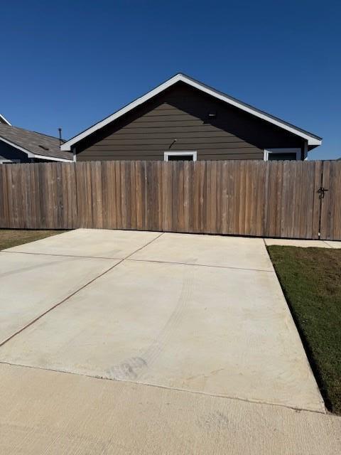 Building Photo - 216 Sormonne Lp