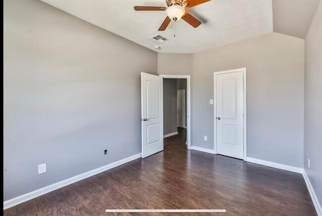 Building Photo - 21103 Mt Crest Ct