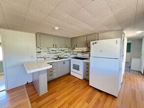 Building Photo - Country property in Loma Rica - mobile hom...