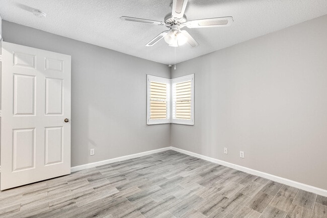 Building Photo - 11036 SE Sea Pines Cir