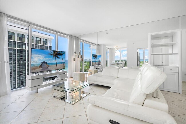 Building Photo - 4779 Collins Ave