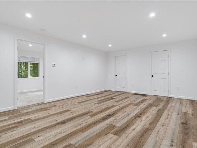 Building Photo - 14842 Canyon 1 Rd