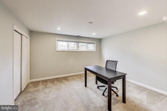 Building Photo - 14316 Woodcrest Dr