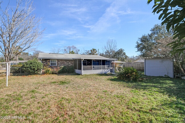 Building Photo - 748 Foxbriar Cove