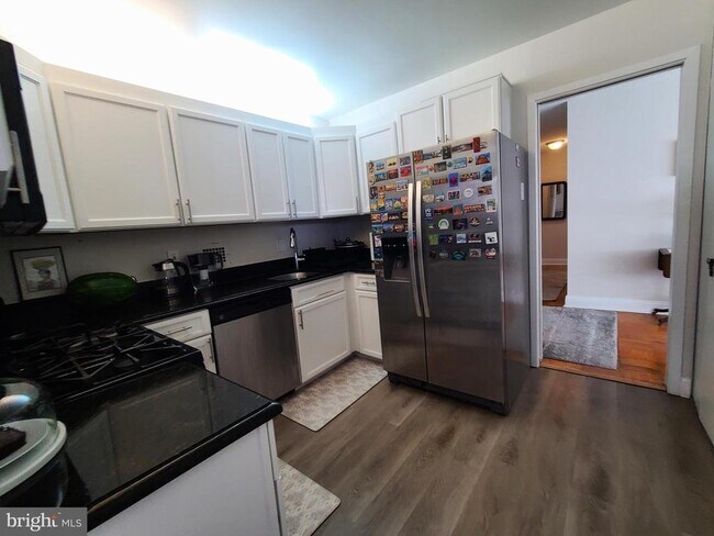 Building Photo - 5500 Friendship Blvd