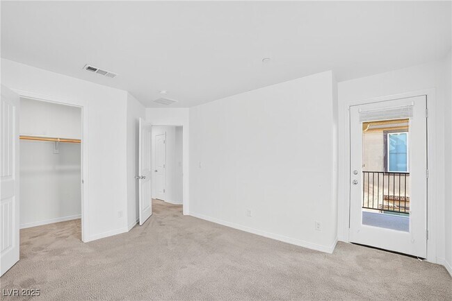 Building Photo - 2718 Hammetts Landing Walk