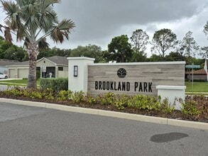 Building Photo - 2099 Babbling Brk Blvd