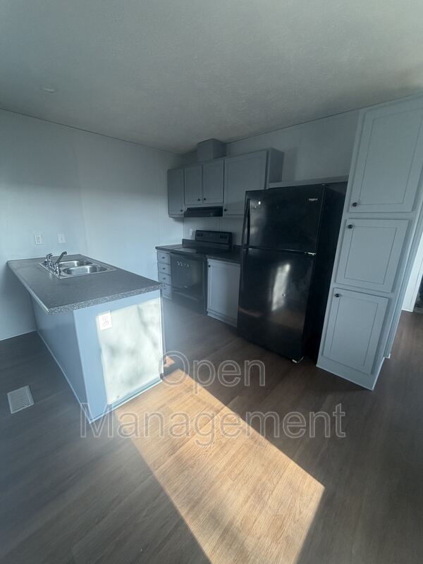 Building Photo - 7534 US-60