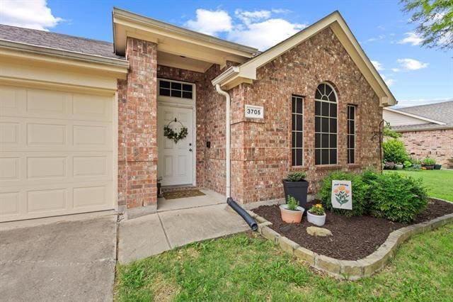 Building Photo - 3705 Applewood Rd