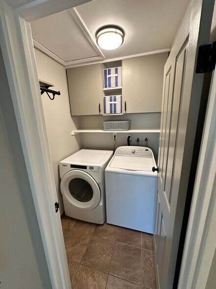 Building Photo - 4400 S Quebec St