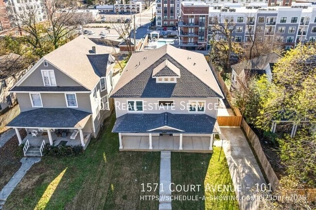 Building Photo - 1571 Court Ave