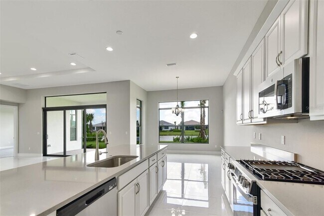 Building Photo - 4533 Mondrian Ct